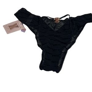 Savage Fenty black logo panties